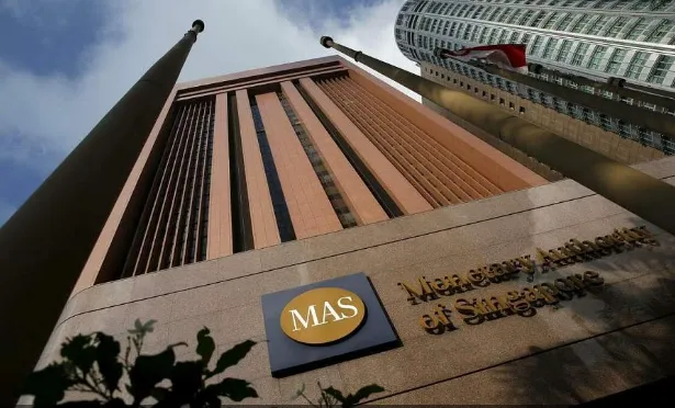 Banks to charge for use of Singdollar cheques by 1st Nov 2023, to stop taking corporate cheques by end-2025